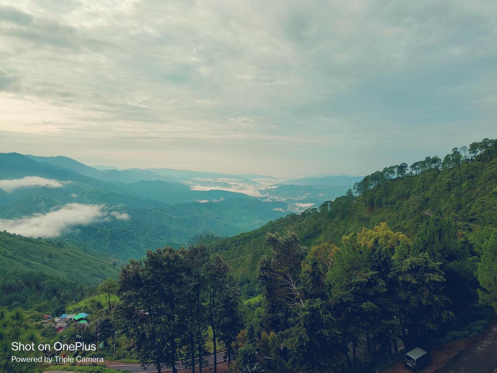 บลู ไพน์ รีสอร์ต ลันส์ดาวน์ Hotel ลันส์โดว์นี ภายนอก รูปภาพ
